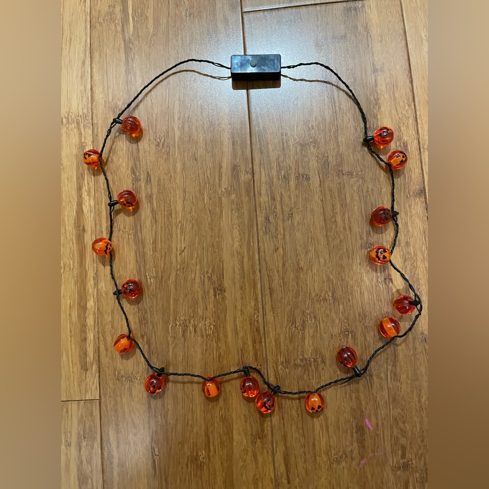 Light-Up Mini Pumpkin Necklace - Picture 2 of 4